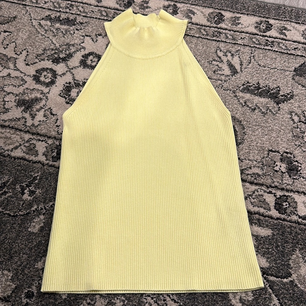 ⭐️Yellow Zara Sleeveless Ribbed Sweater S - Picture 2 of 3